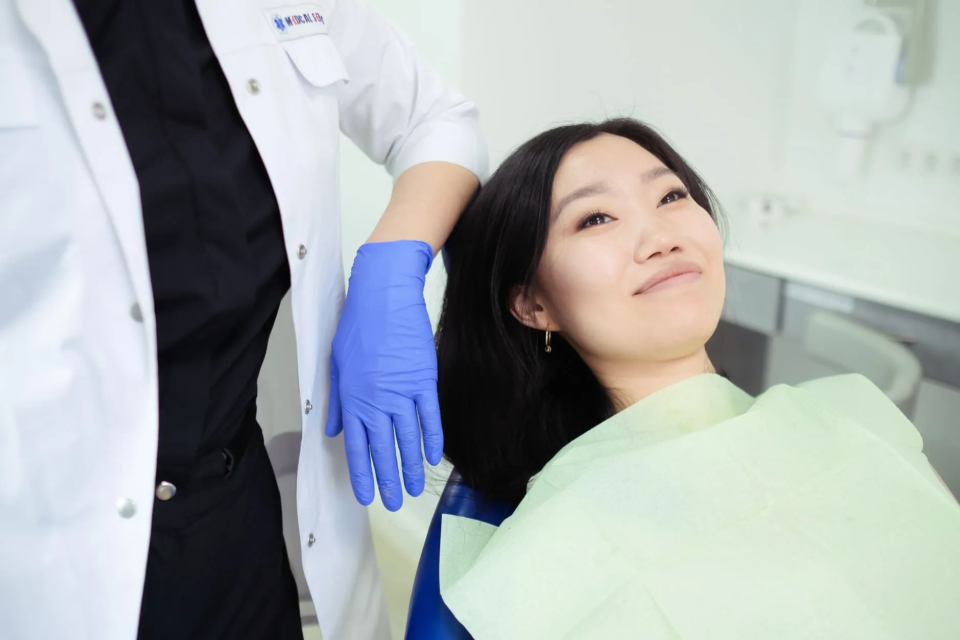 上海美容医院皮肤美容项目对比：华美医疗美容科常见方案分析正文配图 1